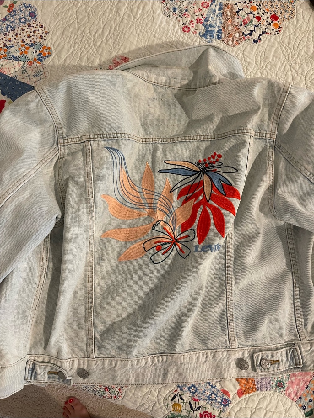 Levi's Light Wash Denim Jacket with Red & Peach Floral Motif